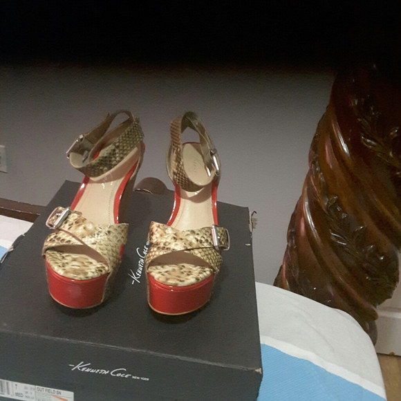 Kenneth Cole new York - Picture 1 of 2